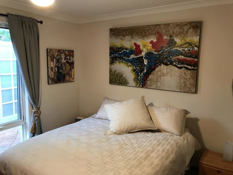 Resort-style Home - Hotel Gold Coast 1