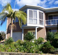 Retreat on Surf Beach - Hotel Gold Coast