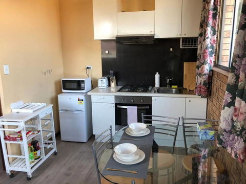 Retro 1bedroom Studio, Close To Airport&CBD - Hotel Gold Coast 1