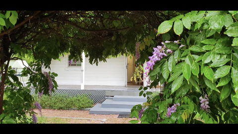 River Cottage - Hotel Gold Coast 0