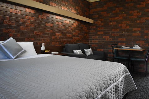 Riviana Motel - Hotel Gold Coast 1