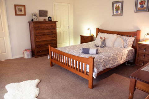 Rosewood Park Guest Suite - Hotel Gold Coast 2