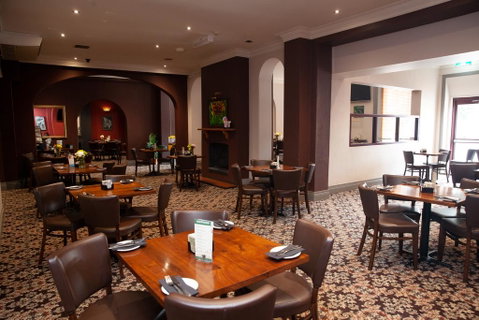 Royal Hotel Singleton - Hotel Gold Coast 1