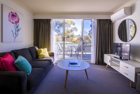 Rydges Horizons Snowy Mountains - Hotel Gold Coast 0