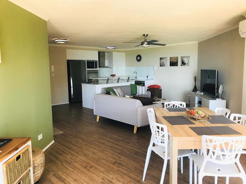Sanctuary Beach Resort - Hotel Gold Coast 3