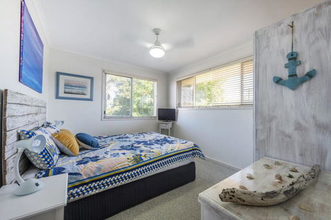 Sandy Feet - Hotel Gold Coast 2