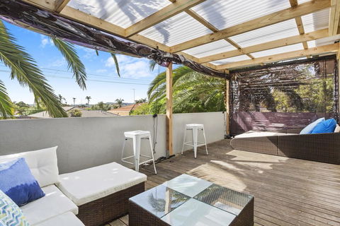 SANTORINI BEACH HOUSE - SAFETY BEACH - Hotel Gold Coast 3