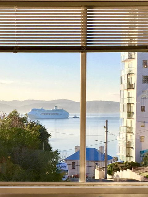 Scarlett's By Salamanca - Hotel Gold Coast 3