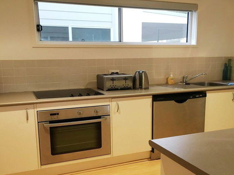 Scribbly Gum On Benton - Bushland Setting - Hotel Gold Coast 2