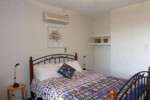 Sea Banksia - Hotel Gold Coast 2