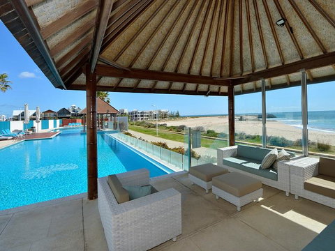 Sea Side 205 - Hotel Gold Coast 1