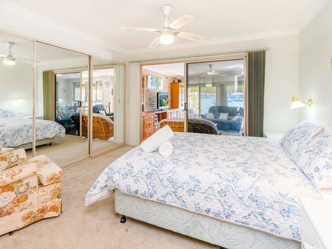 Seachange -Waterfront - Hotel Gold Coast 2