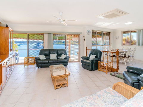 Seachange -Waterfront - Hotel Gold Coast 1