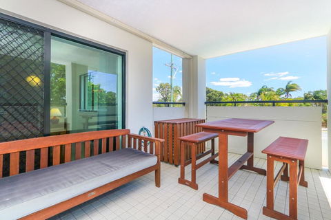 Serenity 3 Bedroom Holiday Apartment - Hotel Gold Coast 2