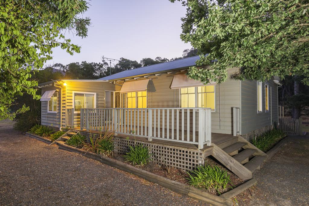 Halls Gap VIC Hotel Gold Coast