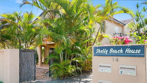 Shelly Beach House 1 - Hotel Gold Coast 1