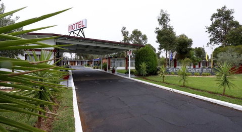 Silver Oaks Motel - Hotel Gold Coast 0