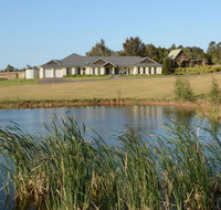 Silver Springs Estate 4br house  6br house with Wifi Pool. Fireplace Views Olives and Space - Hotel Gold Coast