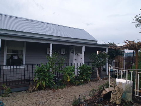 Silverbirch Cottage - Hotel Gold Coast 1