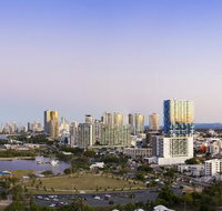Sky Broadwater Apartments - Hotel Gold Coast