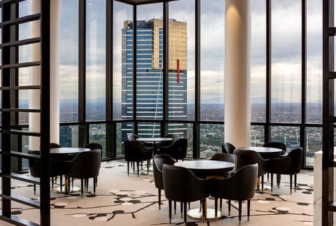 Sky-High Level 52 Opposite Crown Complex - Hotel Gold Coast 1