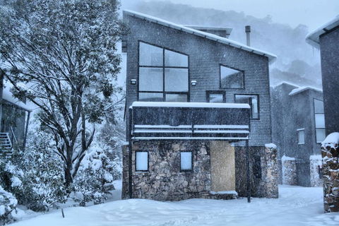 Snow Stream Apartments - Hotel Gold Coast 1