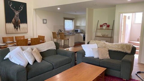 Snowbound Chalet 7 - Hotel Gold Coast 1