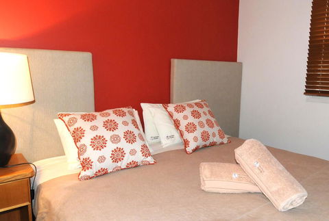 Snowman 1 - Hotel Gold Coast 2