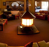 Snowy Mountains Resort and Function Centre - Hotel Gold Coast