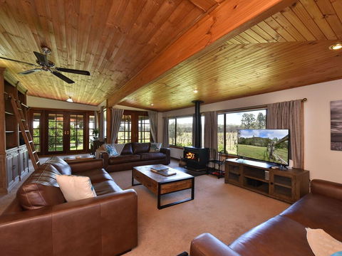 Soldiers Cottage Picturebook Vineyard Home - Hotel Gold Coast 2