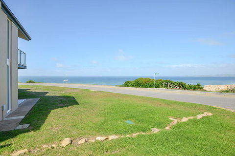 South Seas Beachfront Apartments - Hotel Gold Coast 1