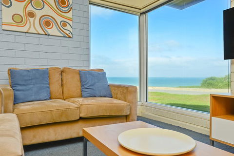 South Seas Beachfront Apartments - Hotel Gold Coast 2