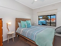 Book Port Fairy Accommodation Vacations Hotel Gold Coast Hotel Gold Coast