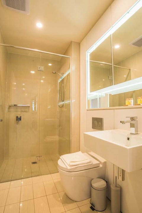 Spacious&Cozy 1 Bedroom + 1 Bathroom Zetland APT - Hotel Gold Coast 3