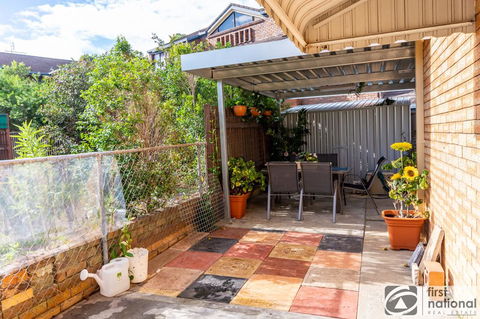 Spoil Yourself With The Perfect Position Of This First Floor Unit - Hotel Gold Coast 1