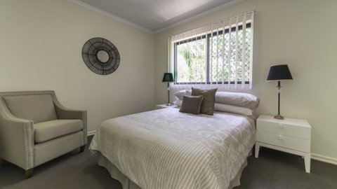 Spring Hill With Pool - Hotel Gold Coast 0