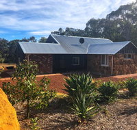Standing Stone House - Hotel Gold Coast