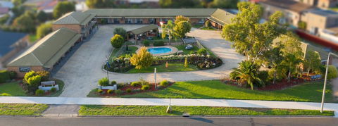 Statesman Motor Inn - Hotel Gold Coast 0