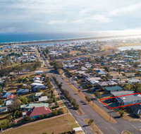 Stillwaters - Panoramic View of Lakes Entrance - Hotel Gold Coast