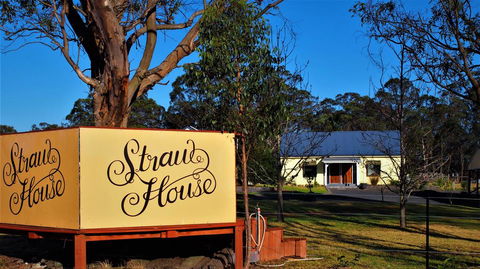 Straw House B And B - Hotel Gold Coast 0