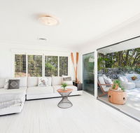Stunning Oceanview Retreat Between Beach and Bush - Hotel Gold Coast