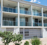 Stunning surfside apartment - Boyd St Woorim - Hotel Gold Coast