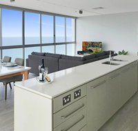 Stunning Views Air On BroadbeachWine Wifi Parking - Hotel Gold Coast