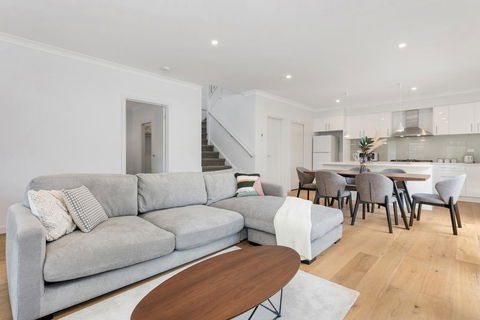 Style, Comfort And Convenience - Hotel Gold Coast 0