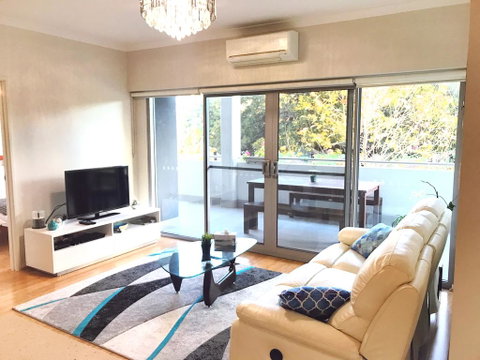 Stylish 2x2 W/ Carpark In Perth - Hotel Gold Coast 0