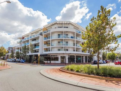 Stylish 2x2 W/ Carpark In Perth - Hotel Gold Coast 1