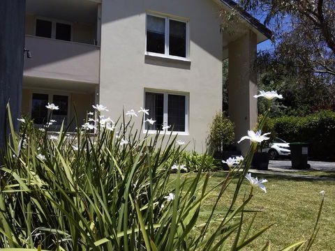 Subistay - Hotel Gold Coast 0
