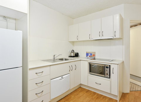 Summit Apartments - Hotel Gold Coast 3