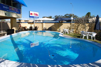 Sunburst Motel with Hotel Gold Coast