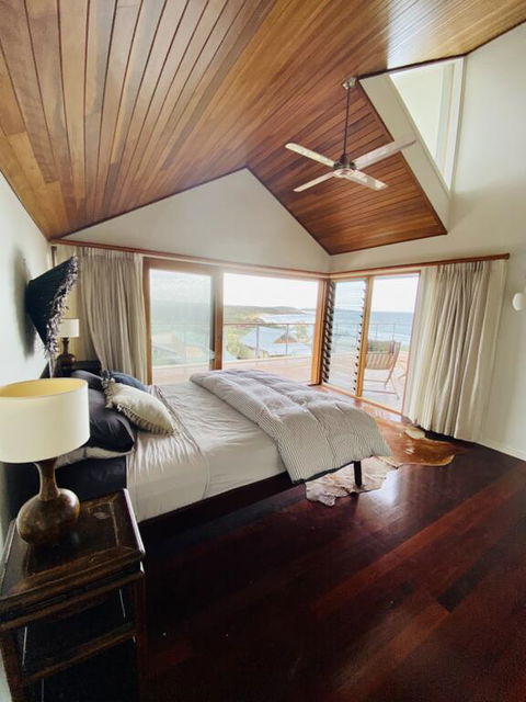 Sundecks - Hotel Gold Coast 3